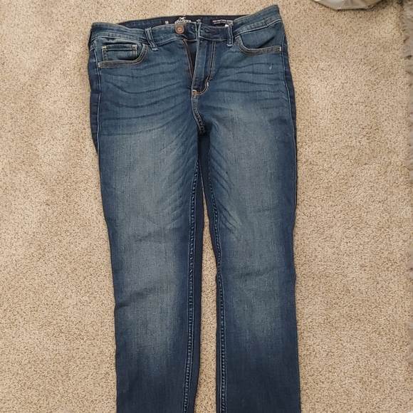 Hollister jeans - Picture 1 of 2